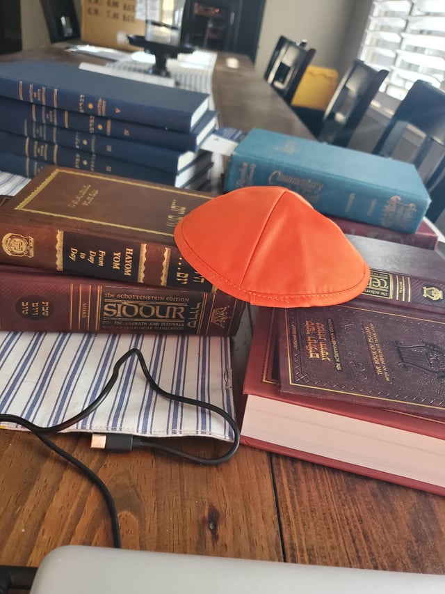 My new kippah came in today!