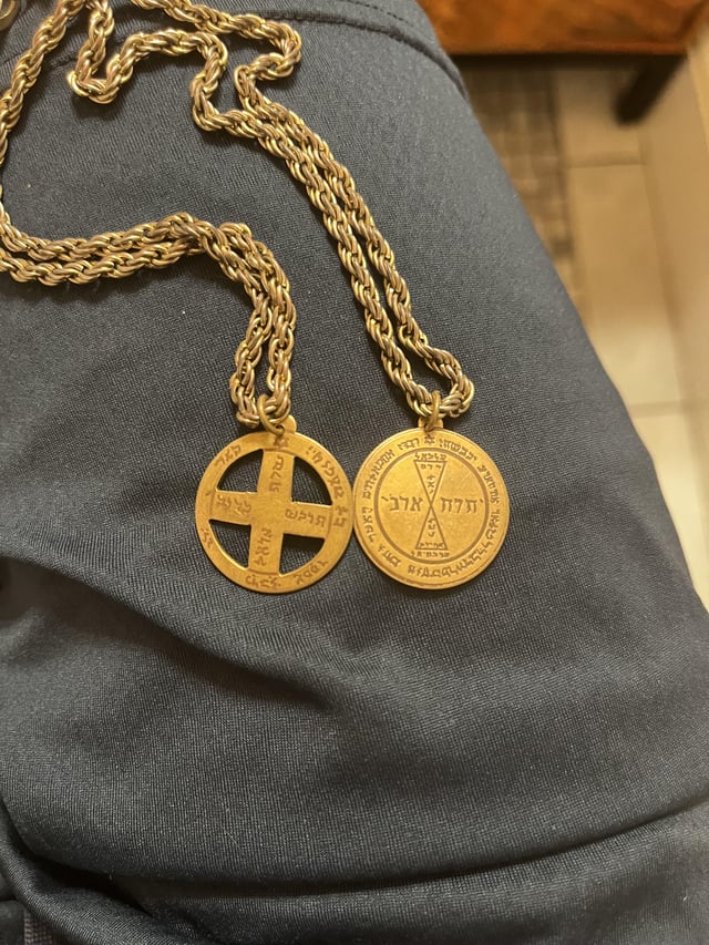 Amulet charms & mysticism