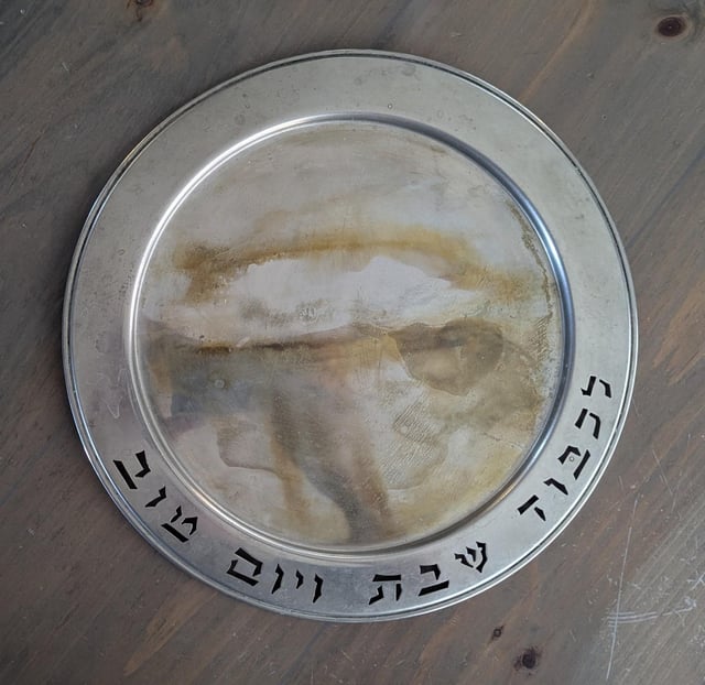 Shabbat challah board questions
