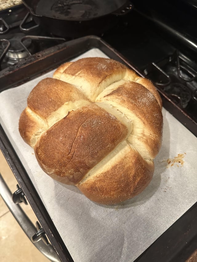 I accidentally made a huge apple pie challah!